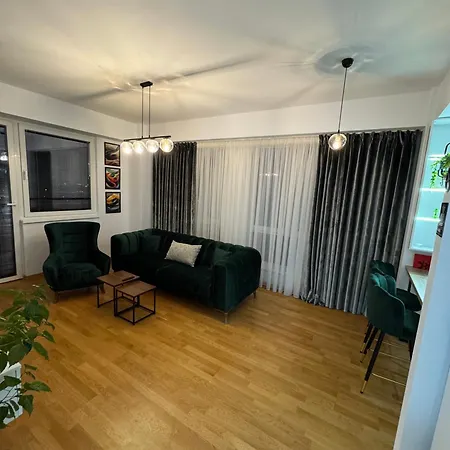 Mayfair Luxury - Skyview 13th Floor Apartment Skopje